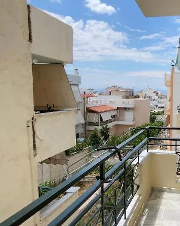 Sofenias Cosy Apartment Loutraki  Exterior photo