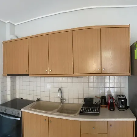 Sofenias Cosy Apartment Loutraki  Exterior photo